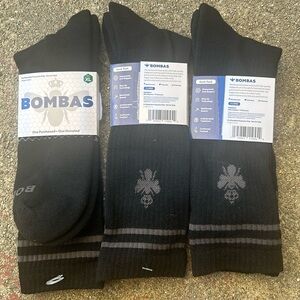 Three bombas socks size xl